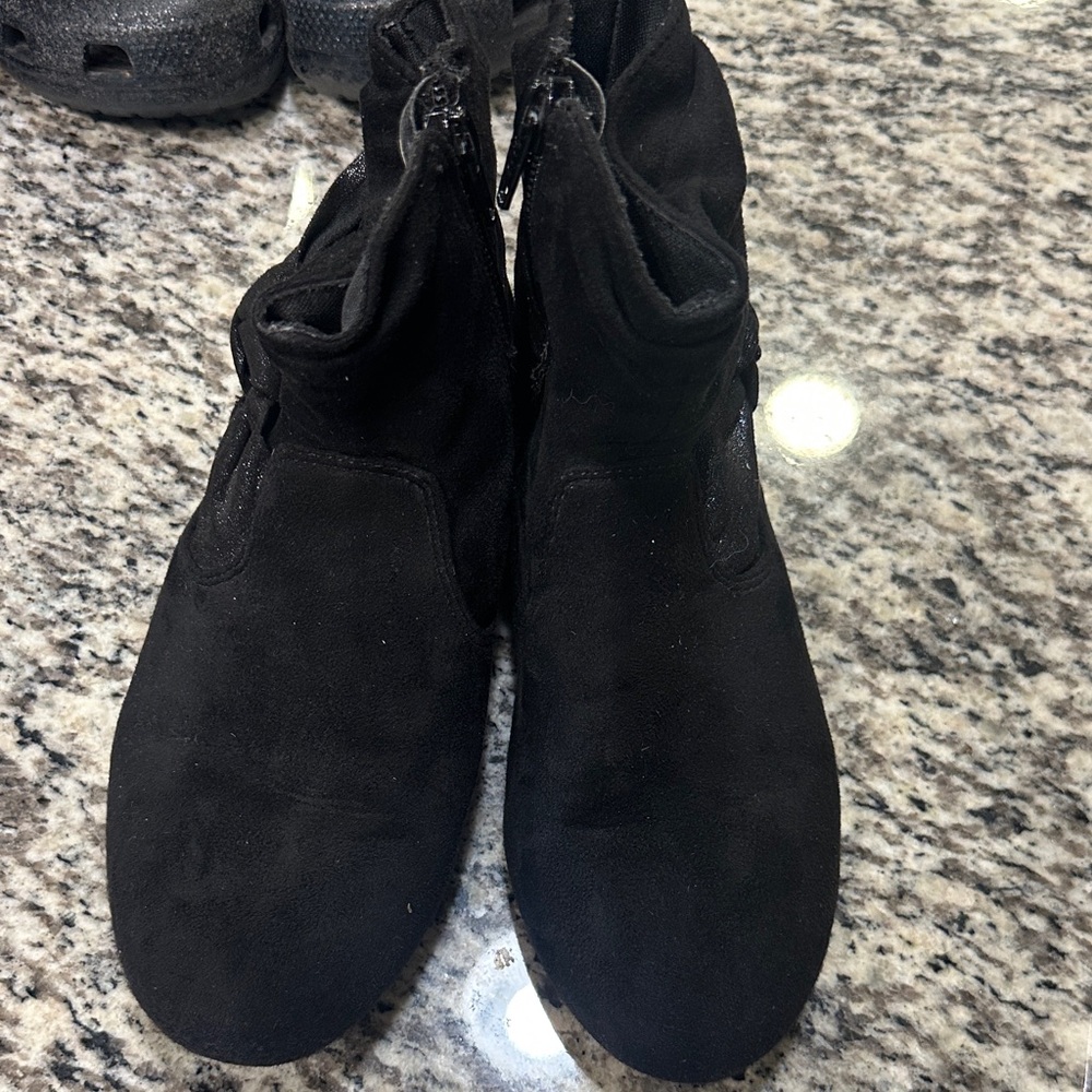 Wonder Nation Black Kids Boots